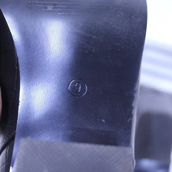 Lulu's Black Textured Ankle Booties - Picture 7 of 9